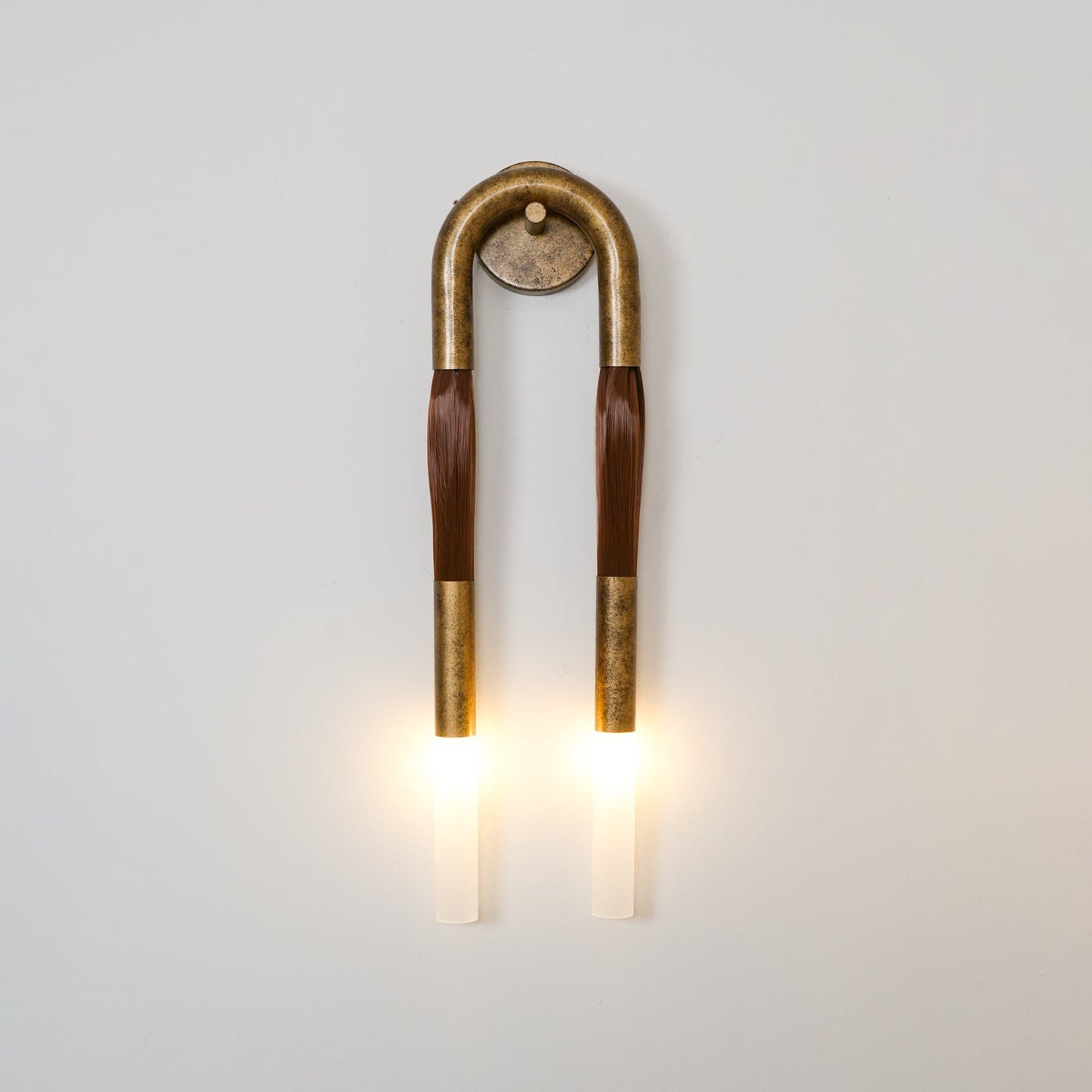 Moderne Wandleuchte aus Rosshaarglas – Messing/Nickel/Schwarz