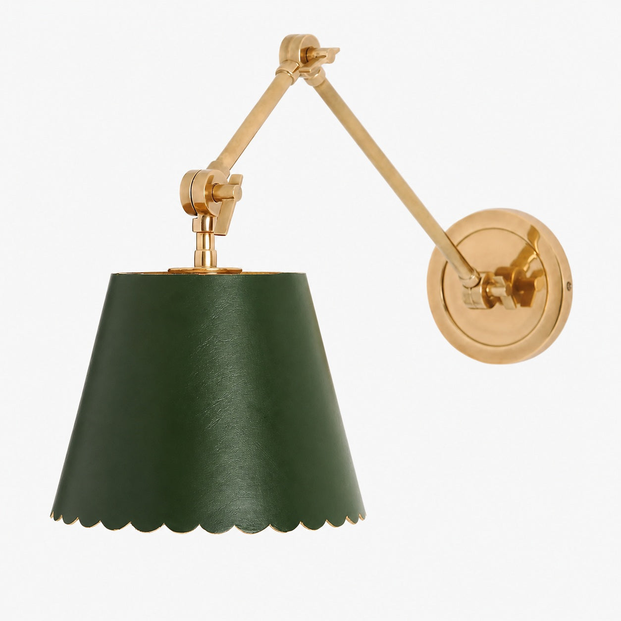 Foldray Scalloped Task Sconce – Wandleuchte aus Leder für Zuhause