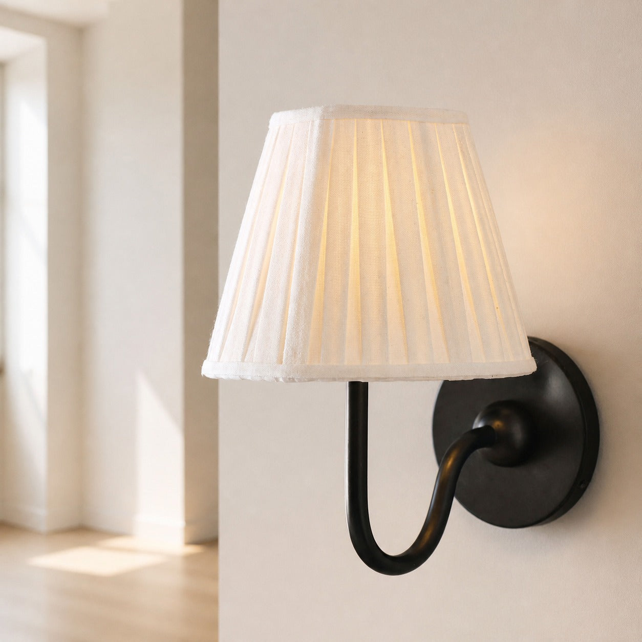 Luvora Gefalteter Leinenlampenschirm Wandlampe Vintage Modern für Schlafzimmer und Flur