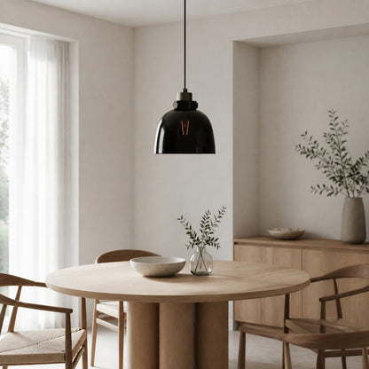 Pendelleuchte aus getöntem Glas von Readium – minimalistischer, verstellbarer Kuppelschirm für Kücheninsel und Esszimmer