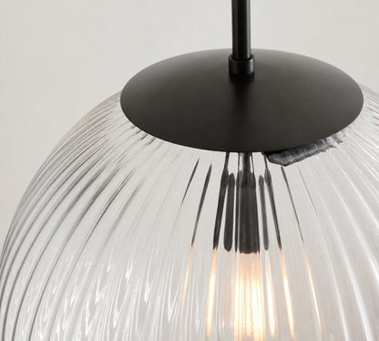 Bravira Pendelleuchte aus geripptem Glas – elegante Kücheninsellampe