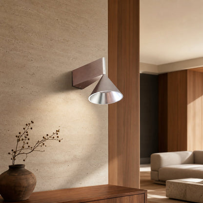 Apollo Aluminum Wall Lamp