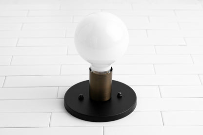 Glorica Glass Minimalist Wall Sconce - Versatile Modern Light For Any Room