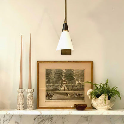 Magari Mid Century Wandleuchte Messing Schwenkbar