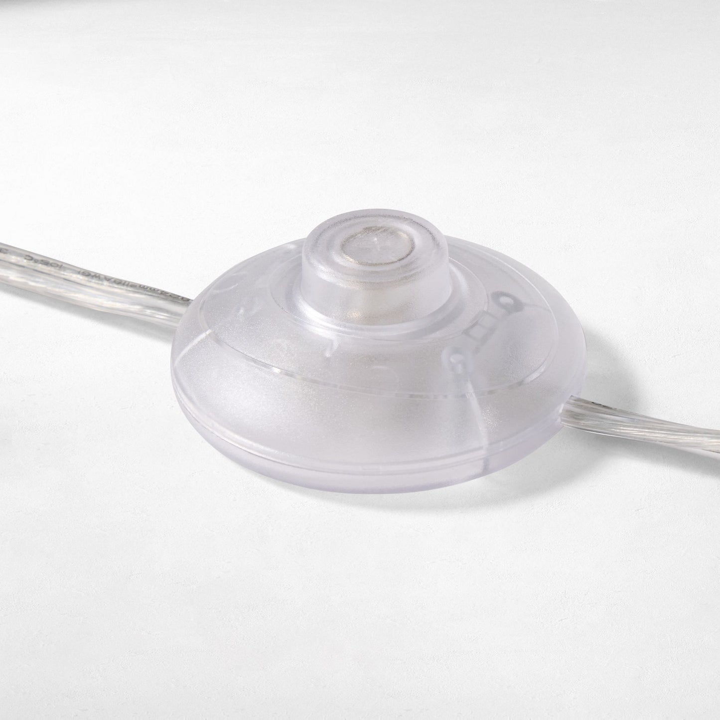 Olvara Bubble Stehlampe aus natürlichem Rattan – Kinderzimmerbeleuchtung mit Boho-Charme