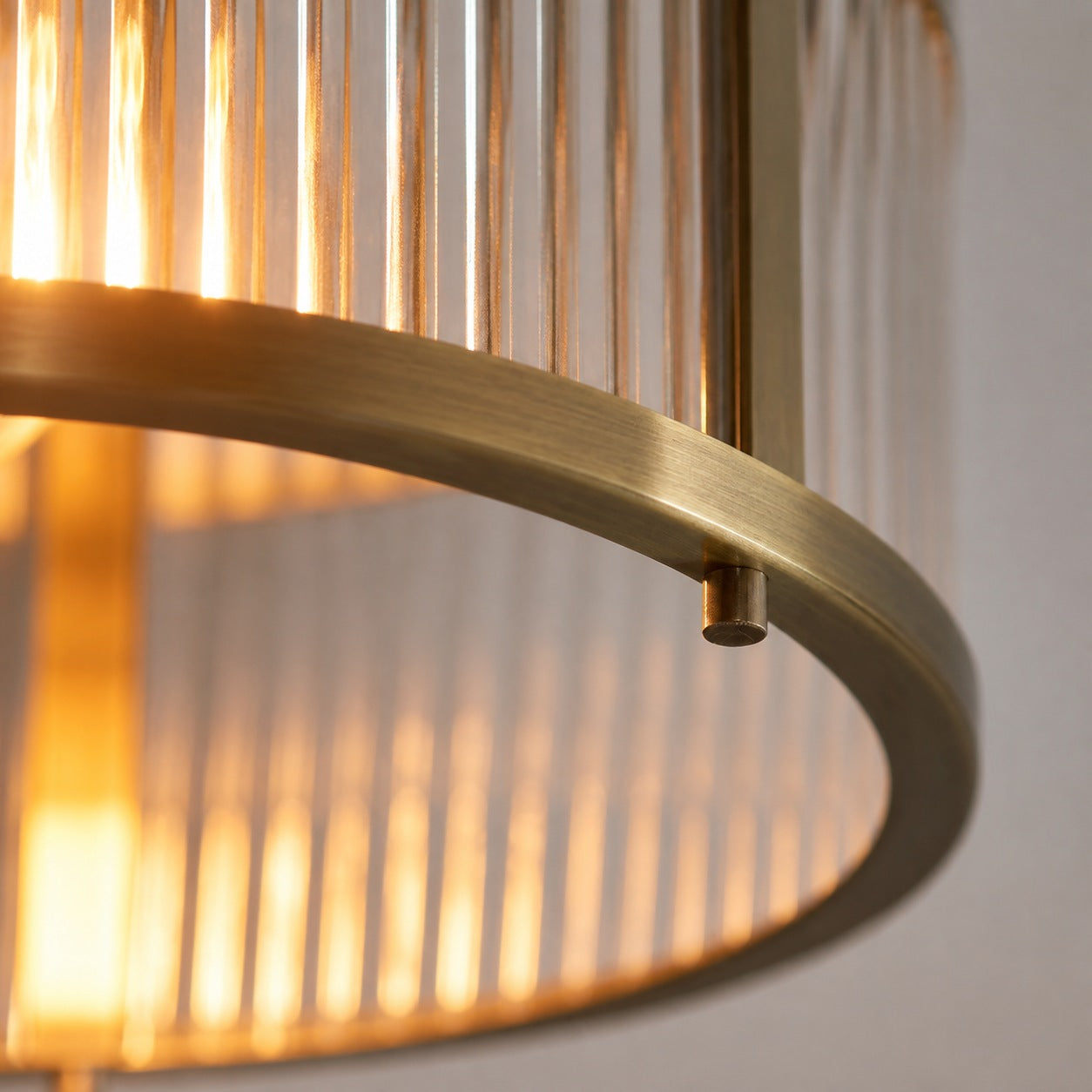 RibGlow Deckenleuchte aus geripptem Glas – Klassische Deckenleuchte zur flächenbündigen Montage für Wohnzimmer oder Flur