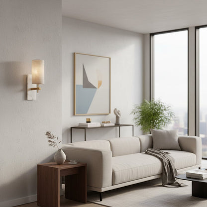 Vintage Wandleuchte aus Messing und Marmor – Lampenschirm aus natürlichem Leinen