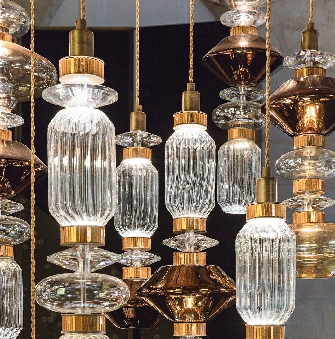 Minimalistische Ballett-Pendelleuchte - Eisen-Metall-Glas-Gold-Bernstein-Innenbeleuchtung