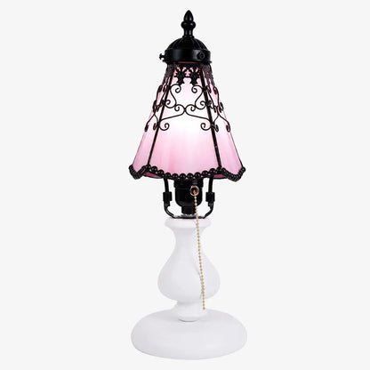 Tiffany-style stained glass table lamp