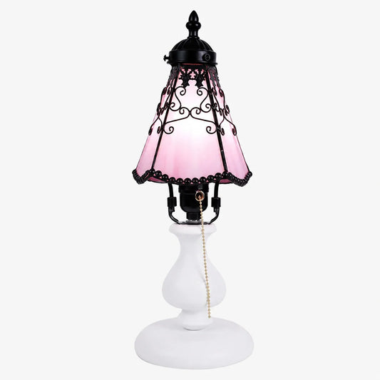 Tiffany-style stained glass table lamp