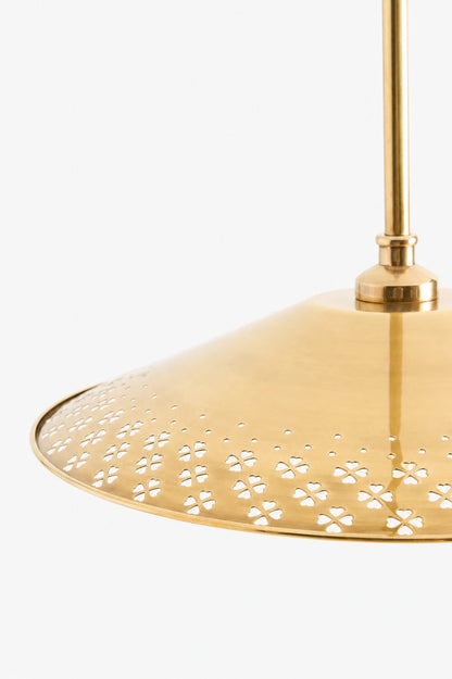 Auriglow Kleeblatt Cutout Pendelleuchte – Moderne Emaille-Messing Hängelampe für Esszimmer, Küche oder Flur