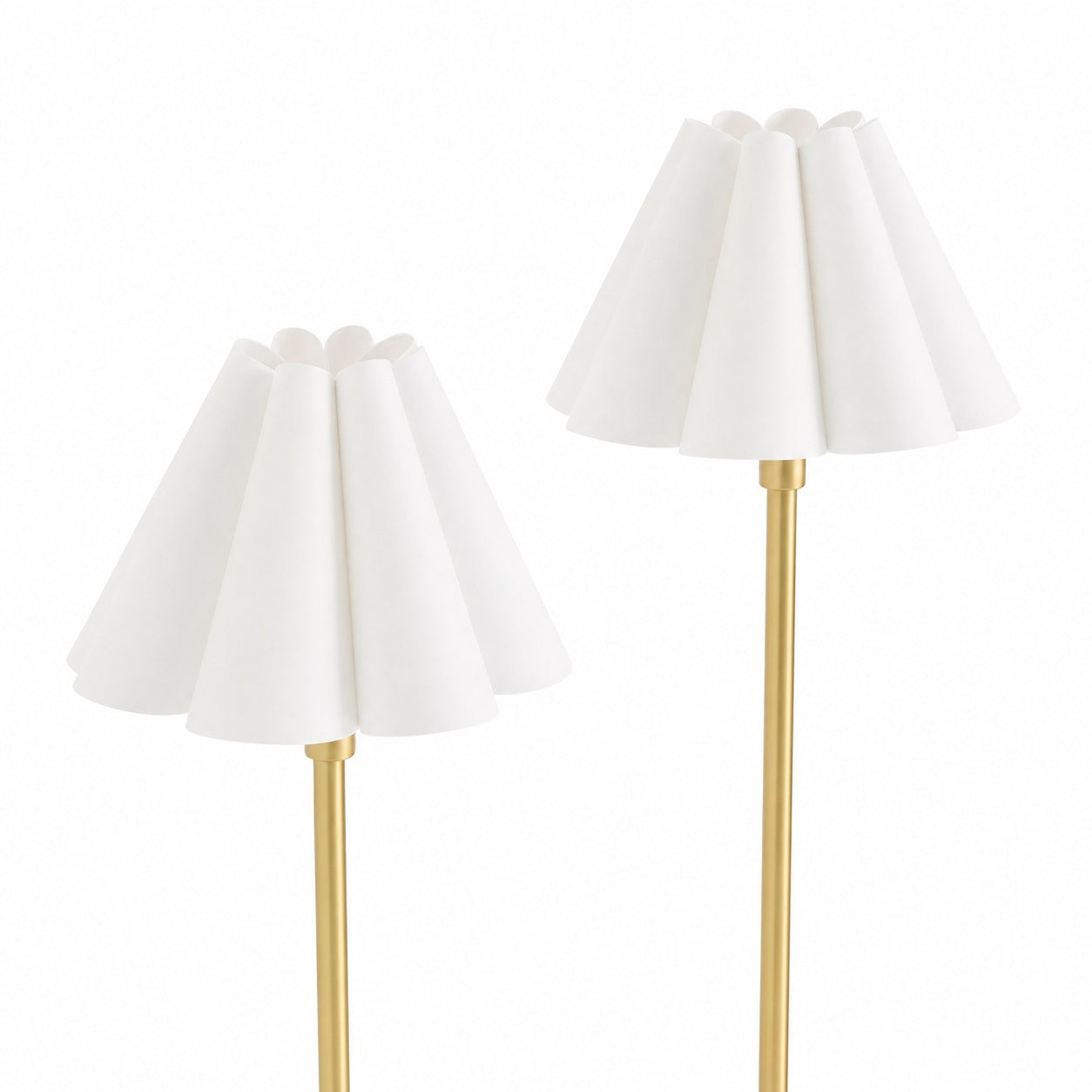 Capirise Stehlampe mit goldfarbenem gewelltem Schirm – Moderne Metallbeleuchtung fürs Schlafzimmer