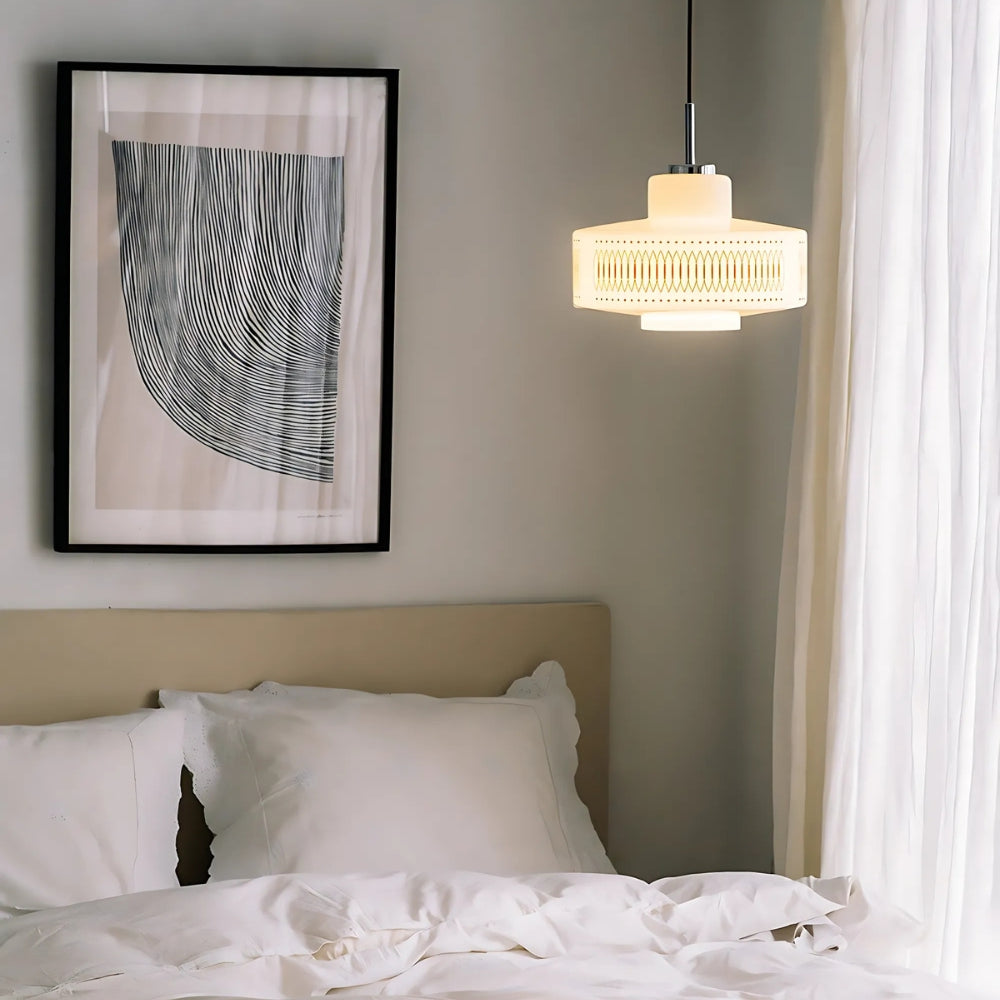 Vintage Bauhaus Opalglas Pendelleuchte