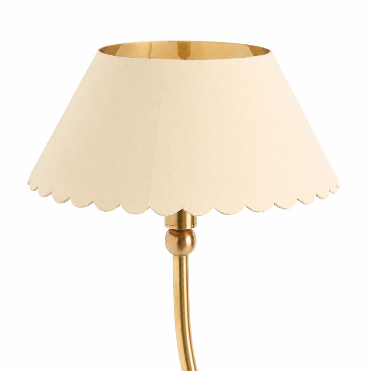 Foldray Scalloped Linear Chandelier - Lederstil für Esszimmer