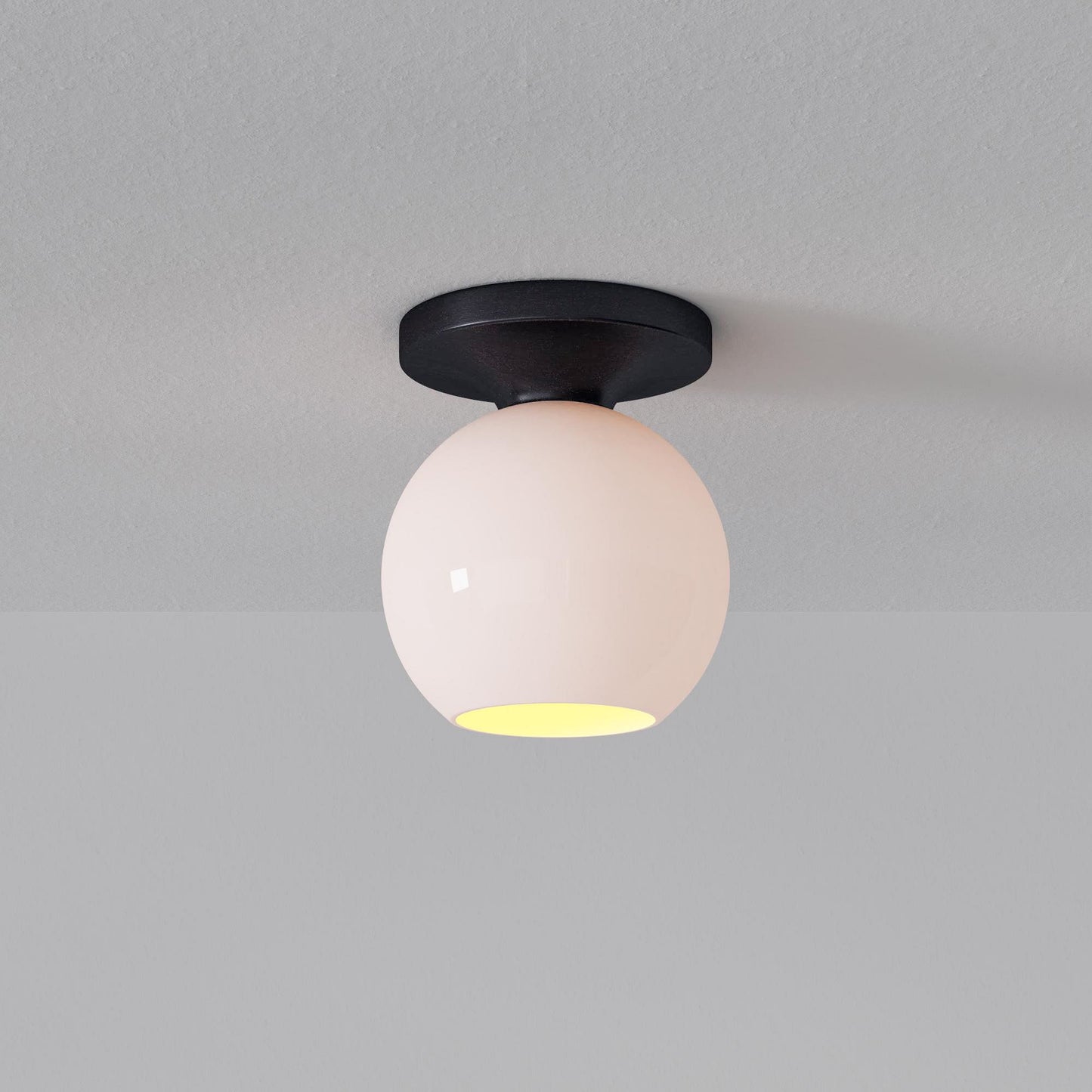 Selvion Modern Globe Pendant Light - Damp-Rated Bathroom Lighting - Luxe Glass Shade