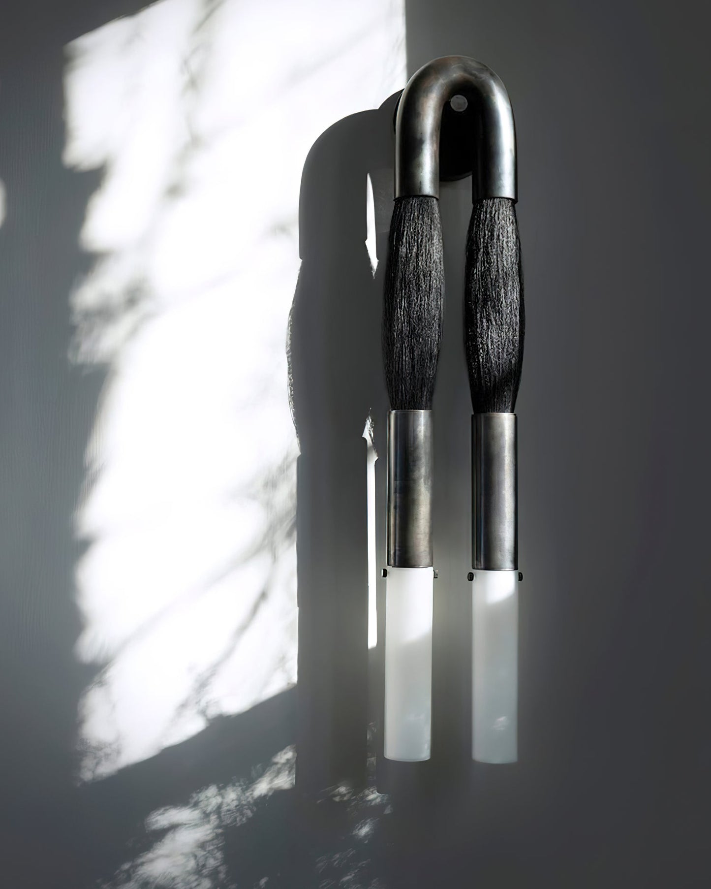 Moderne Wandleuchte aus Rosshaarglas – Messing/Nickel/Schwarz