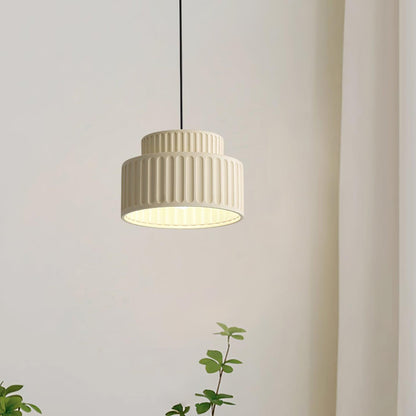 Skandinavische Creme Harz Schalen Pendelleuchte