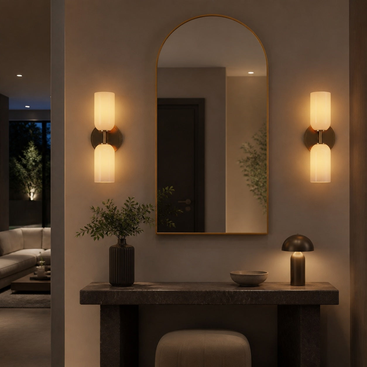 Vega Glass 2-flammige Wandleuchte mit champagnerfarbenen Glasschirmen – Moderne Wandleuchte mit Metallrahmen für Badezimmer und Flur