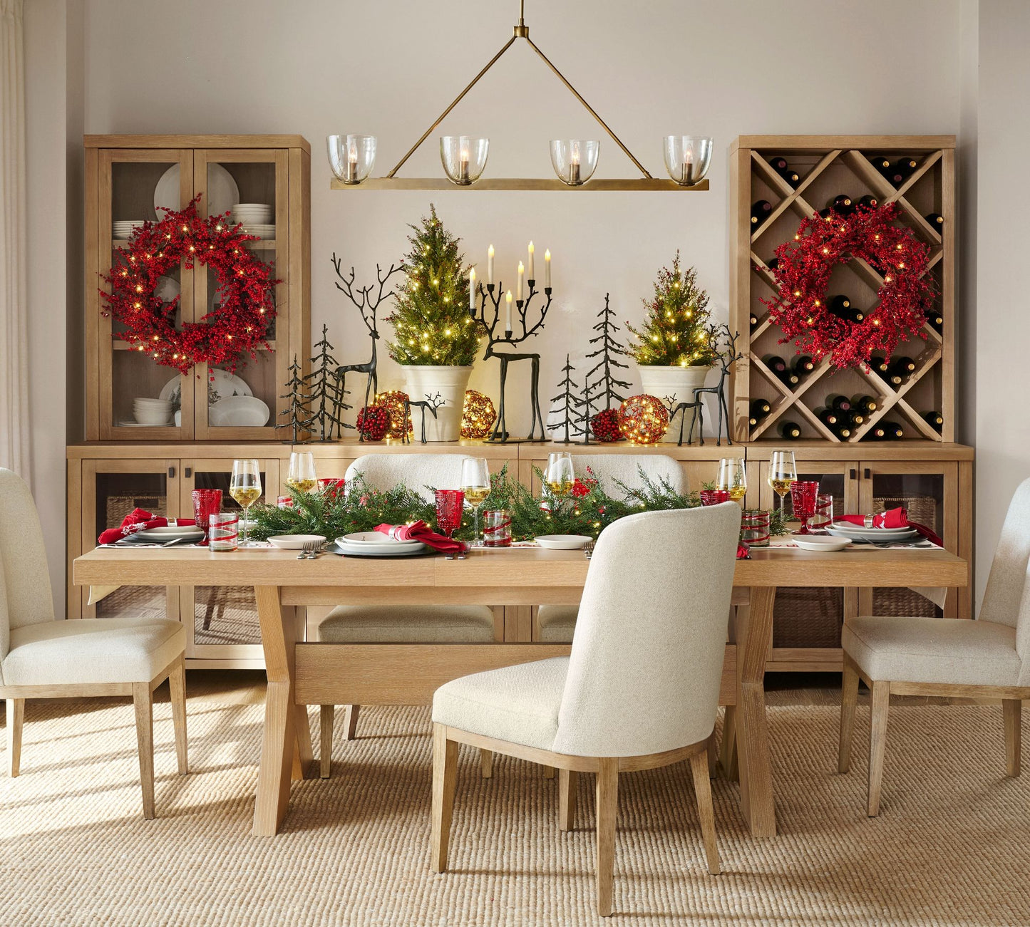 Auria Hand-blown Glass Metal Chandelier - Contemporary Brass Design