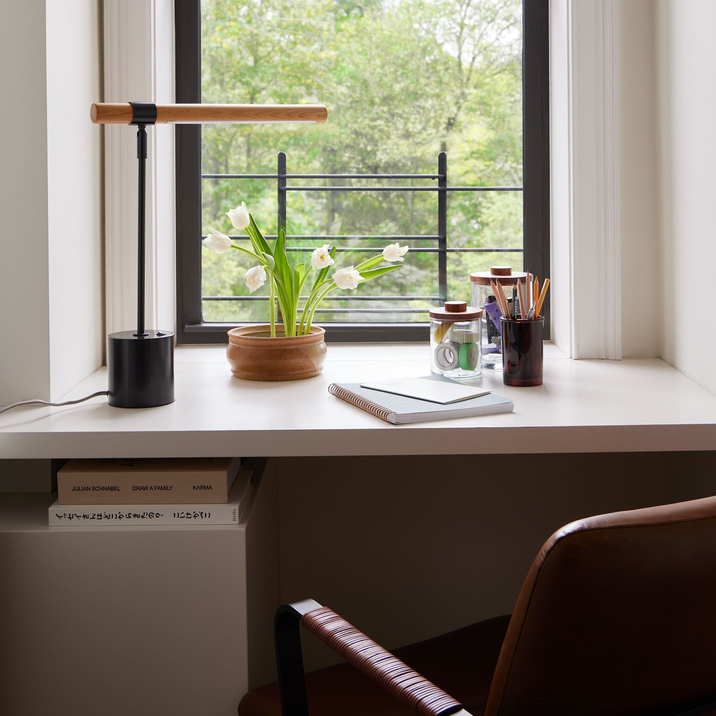 Moss Modern Linear Wood LED Table Lamp – Adjustable Swivel, USB Charging