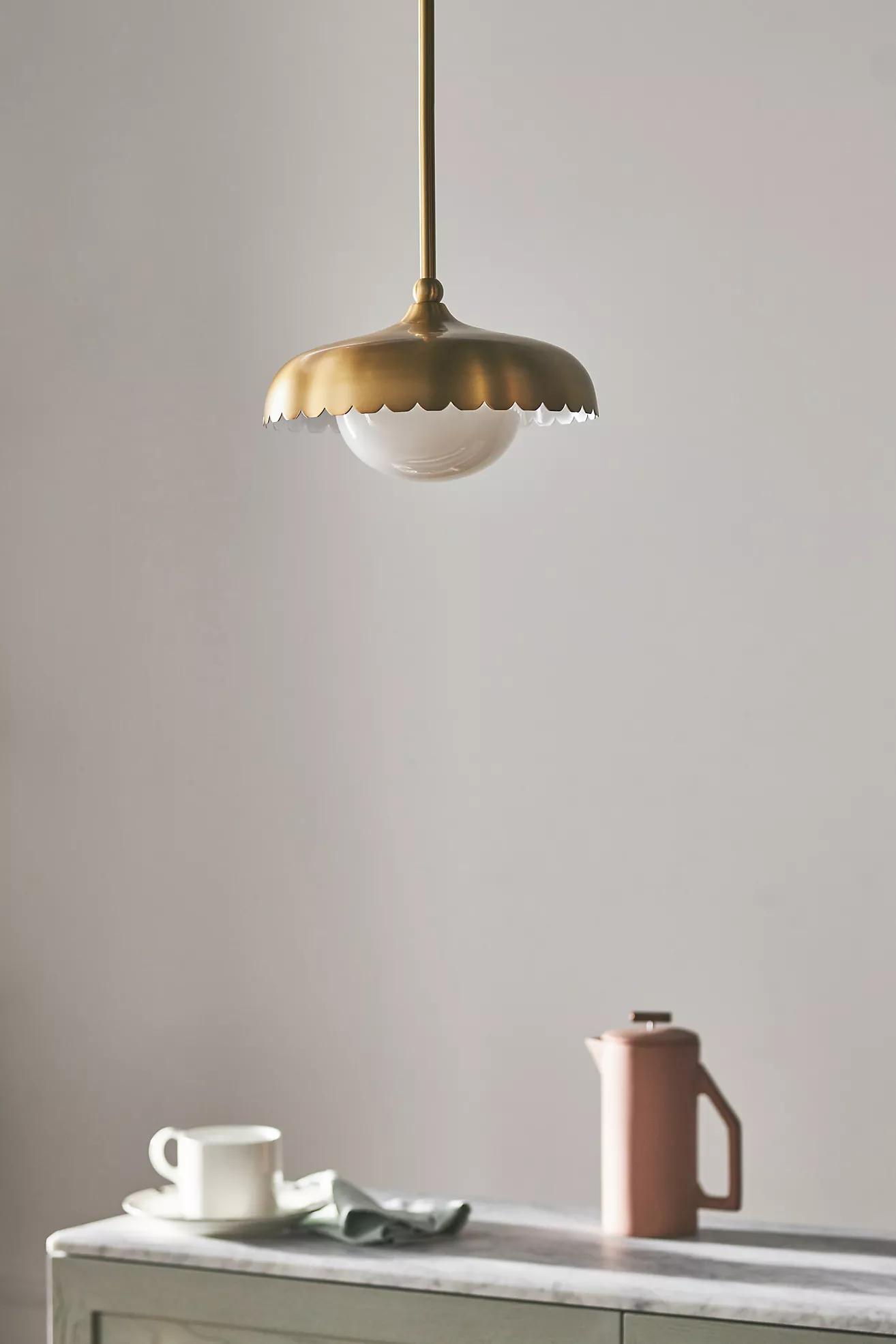 Rayla Scallop Pendant Light – Retro Brass Ceiling Lamp for Dining & Kitchen