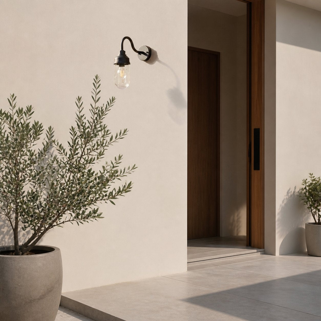 Trevanta Contemporary Outdoor Wall Light – Minimalist Lantern for Entryways & Facades
