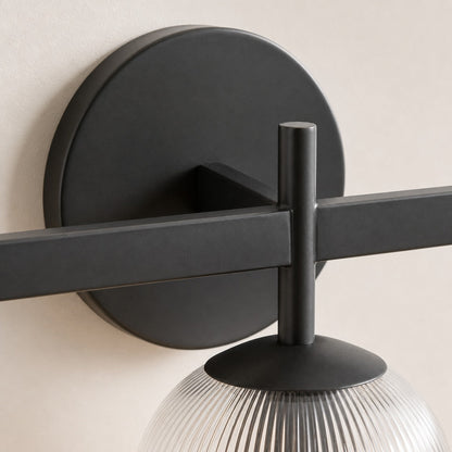 Bravira Wandleuchte aus geripptem Glas – Wandleuchte aus Metall mit klarem Glasschirm