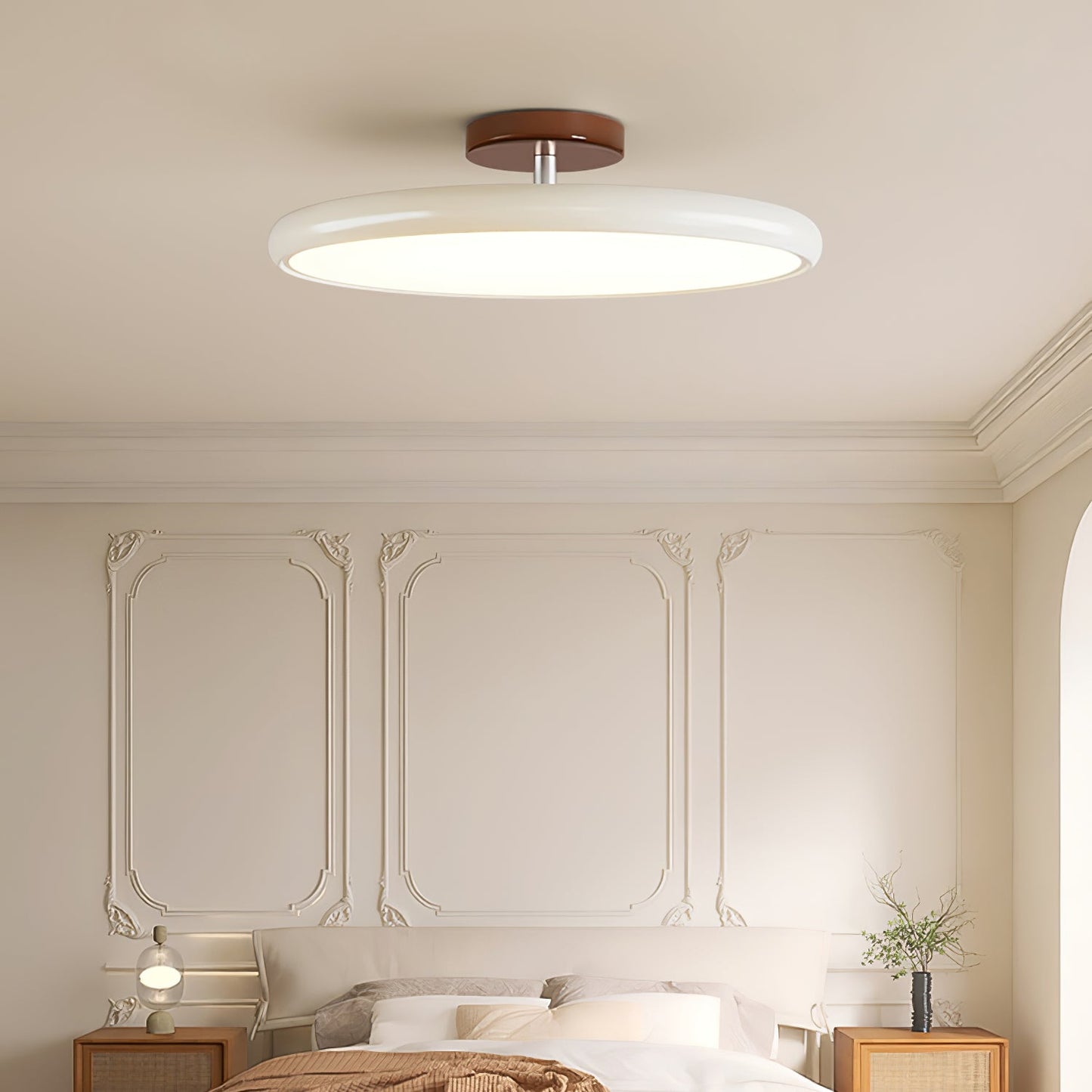 Anpassbare Deckenleuchte mit warmem Licht, Metall-Acryl-Finish