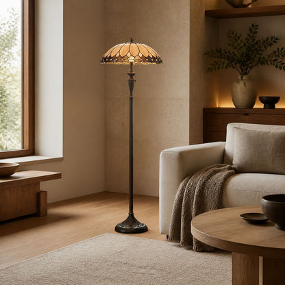 TF Brooklyn Geometrische Art-Deco-Tiffany-Stehlampe – Lampenschirm aus Buntglas und seidenmatter schwarzer Fuß für das Wohnzimmer