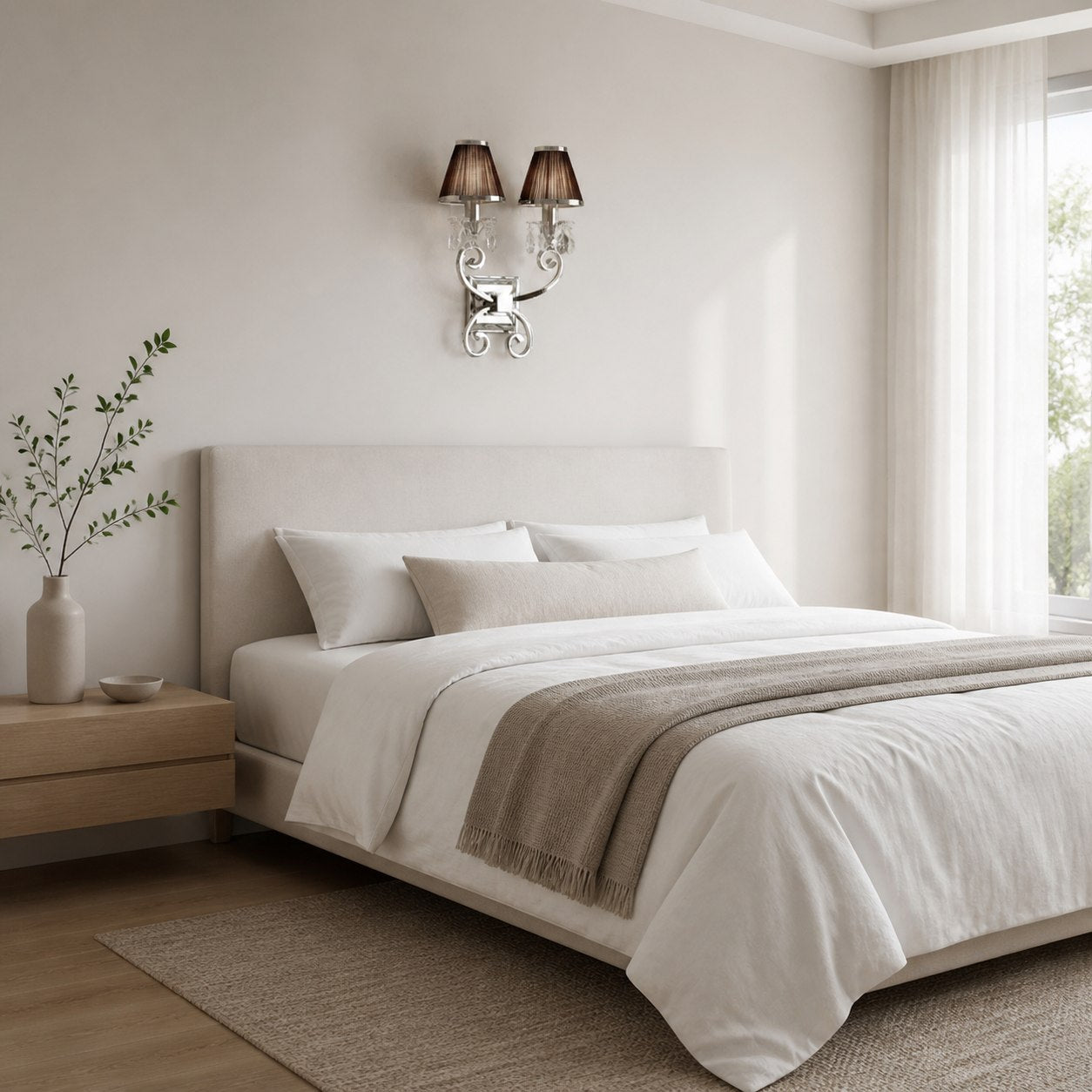 Talonis Luxus-Kristallwandleuchte – Rahmen in Chromoptik für Schlafzimmer und Wohnbereich