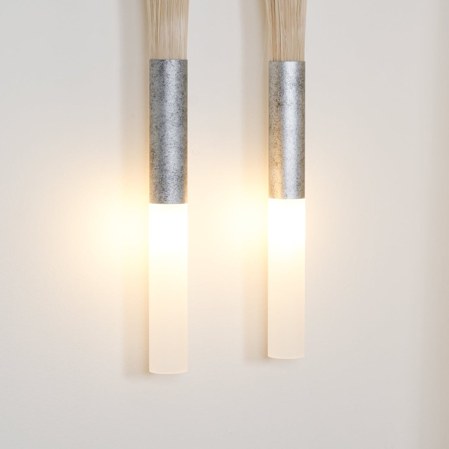 Moderne Wandleuchte aus Rosshaarglas – Messing/Nickel/Schwarz