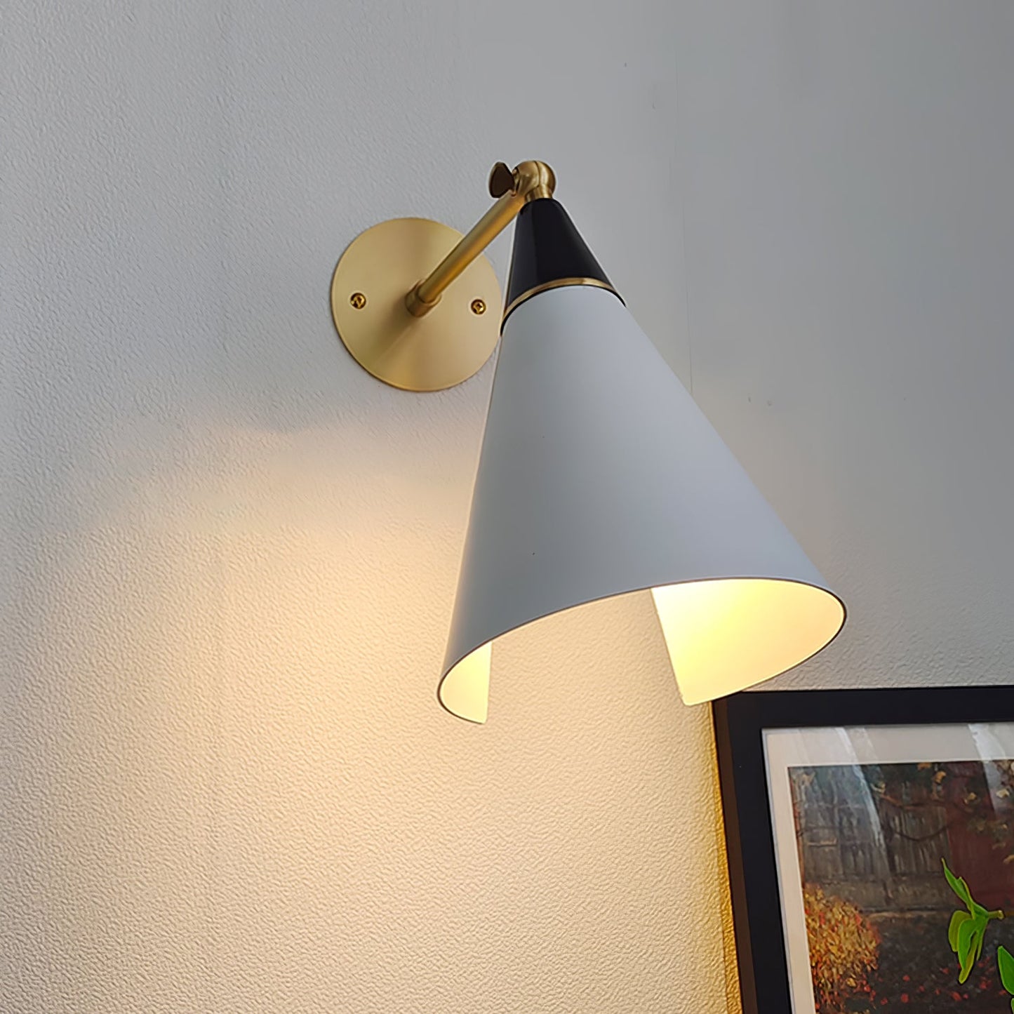 Magari Mid Century Wandleuchte Messing Schwenkbar