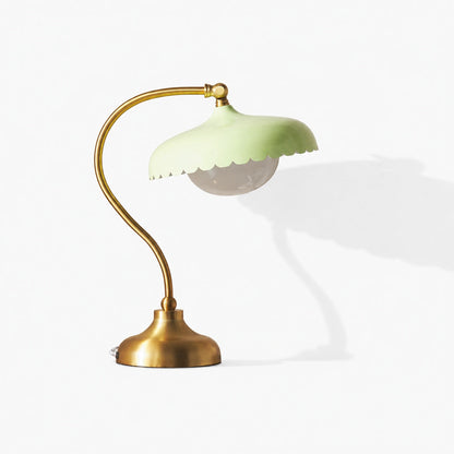 Rayla Elegante Scallop Glas Tischlampe - Atmosphärisches Licht - Schreibtisch oder Beistelltisch