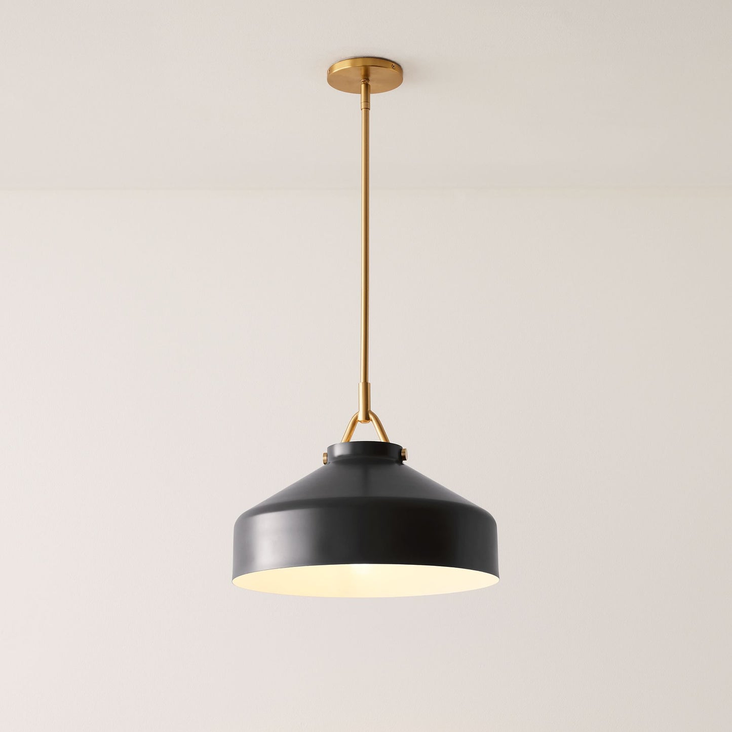 Hanton Modern Metal Pendant Light - Hanging Lamp for Kitchen