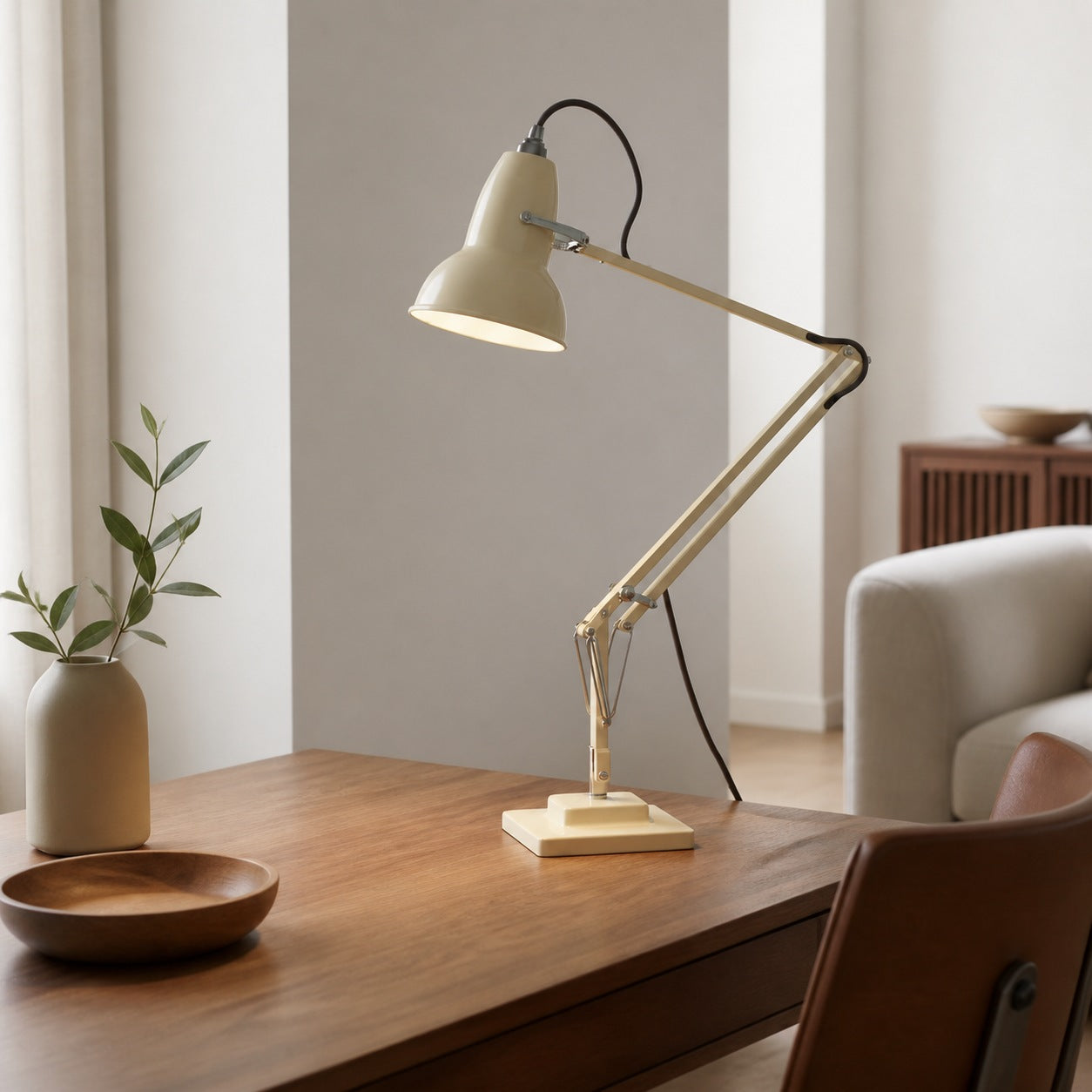 Modryx Vintage Adjustable Desk Lamp – Industrial Task Light for Home Offices