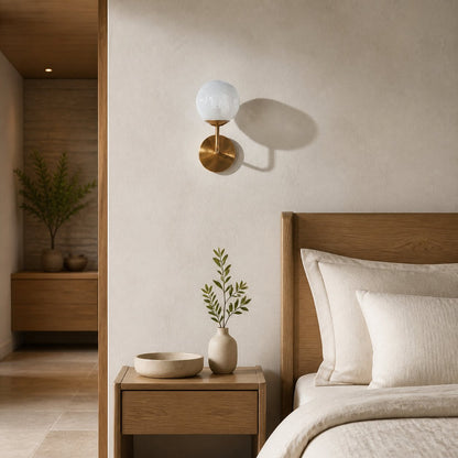 Modo Wandleuchte aus skulpturalem Glas – Moderne Lampe mit diffusem Licht für Eingangsbereiche