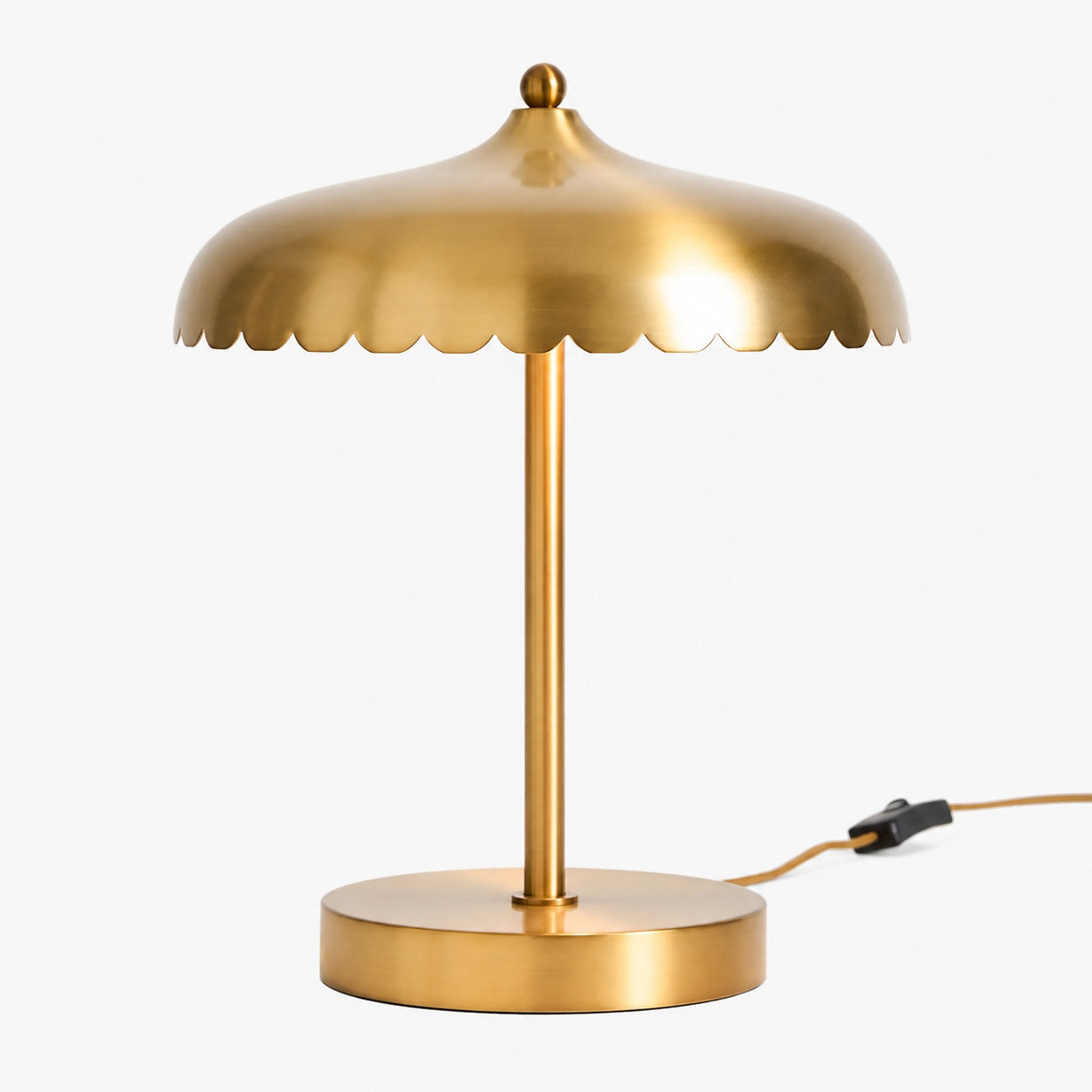 Rayla Elegante Scallop Glas Tischlampe - Atmosphärisches Licht - Schreibtisch oder Beistelltisch