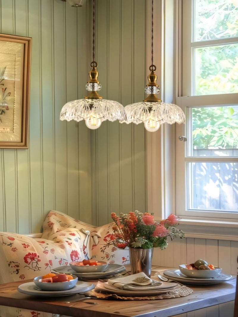 Vintage Messing Klarglas Blume Pendelleuchte für Kücheninsel