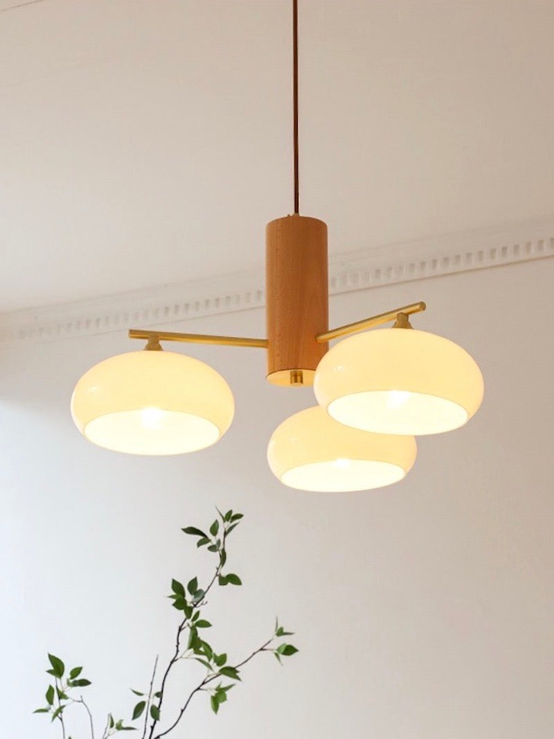 Mittelalterlicher Kronleuchter im Blockhausstil im Vintage-Stil