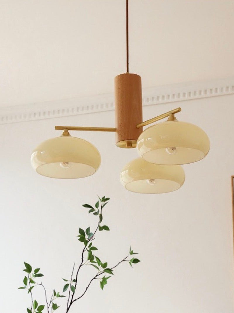 Mittelalterlicher Kronleuchter im Blockhausstil im Vintage-Stil