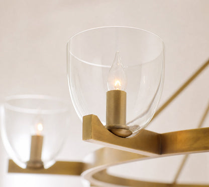 Auria Kronleuchter aus mundgeblasenem Glas und Metall – modernes Messingdesign