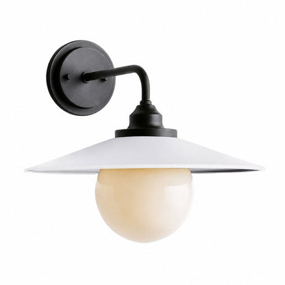 Cordax Wandleuchte im Utility-Stil – Metall und Glas für die Innen- und Außendekoration