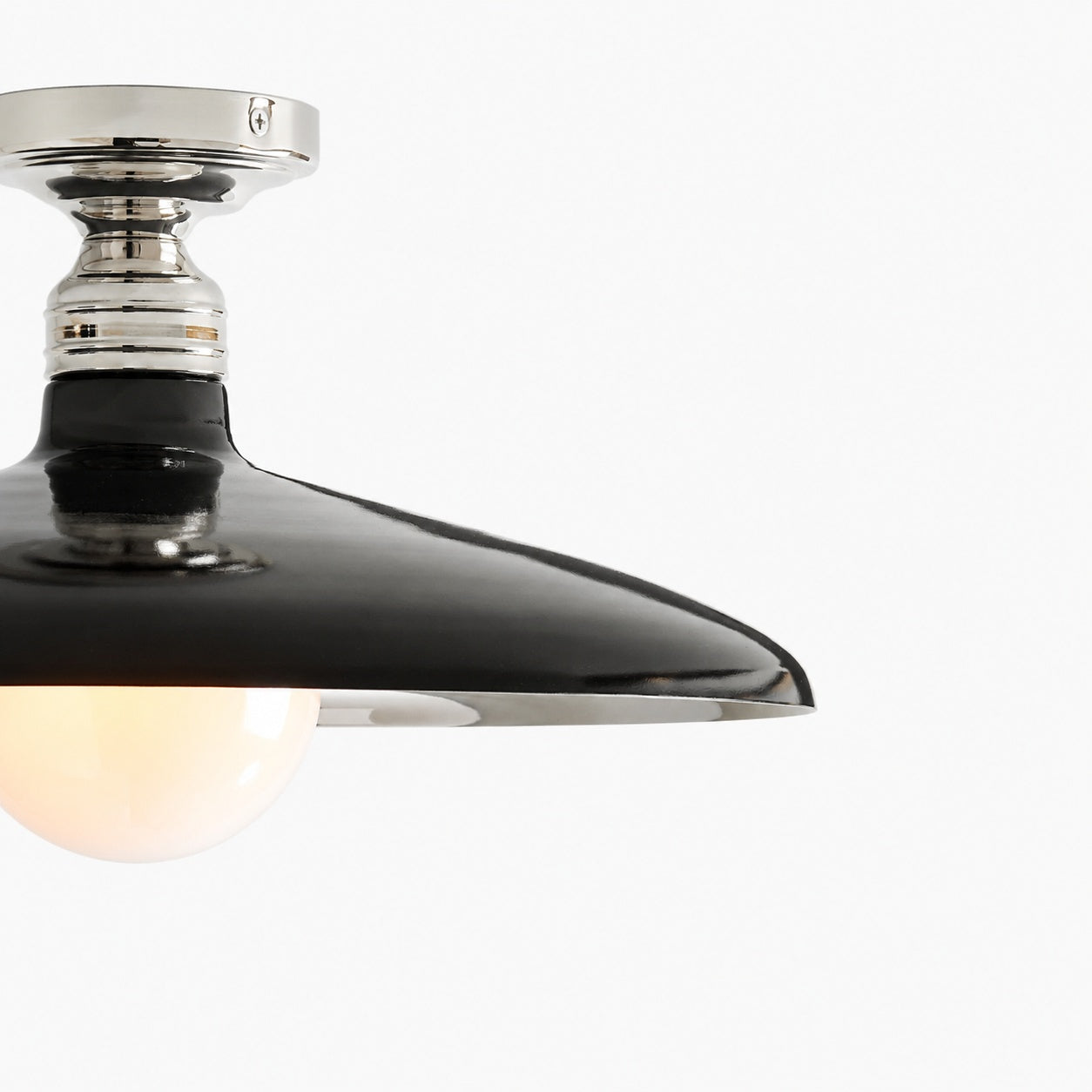Forvara Farmhouse Deckenleuchte aus Metall – Deckenlampe in Schwarz oder Weiß