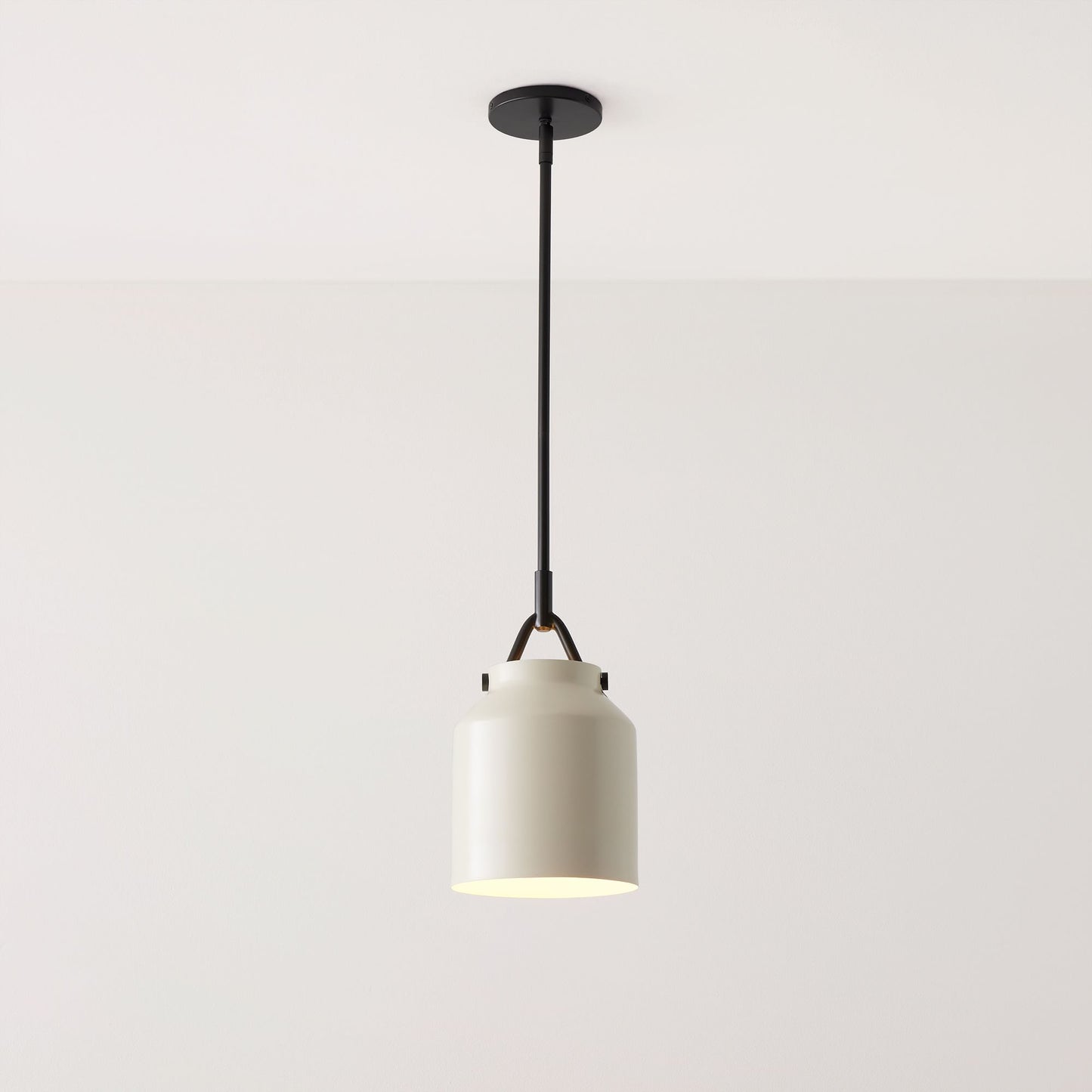 Hanton Modern Metal Pendant Light - Hanging Lamp for Kitchen