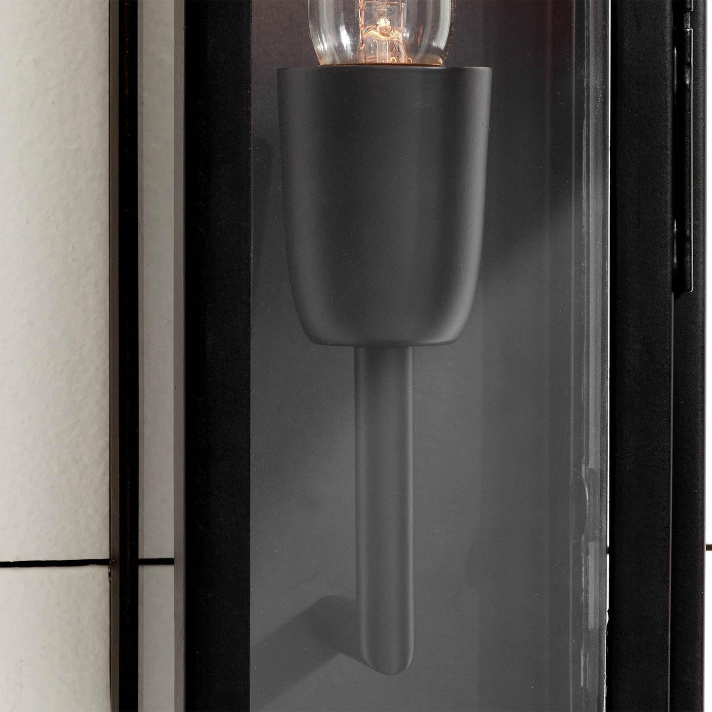 Ferrix Industrial Wall Lamp – Iron & Glass for Garden & Patio