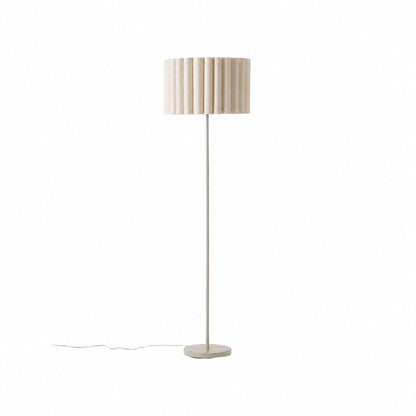 Velura Stehleuchte – Beige Leinenschirm und Metallgestell