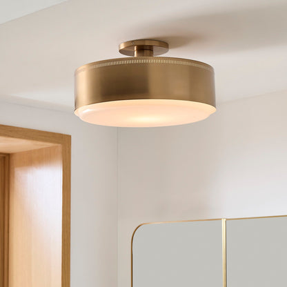 Bolvira Sleek Metal Flush Mount - Contemporary Design - Modern Ceiling Light for Bedroom