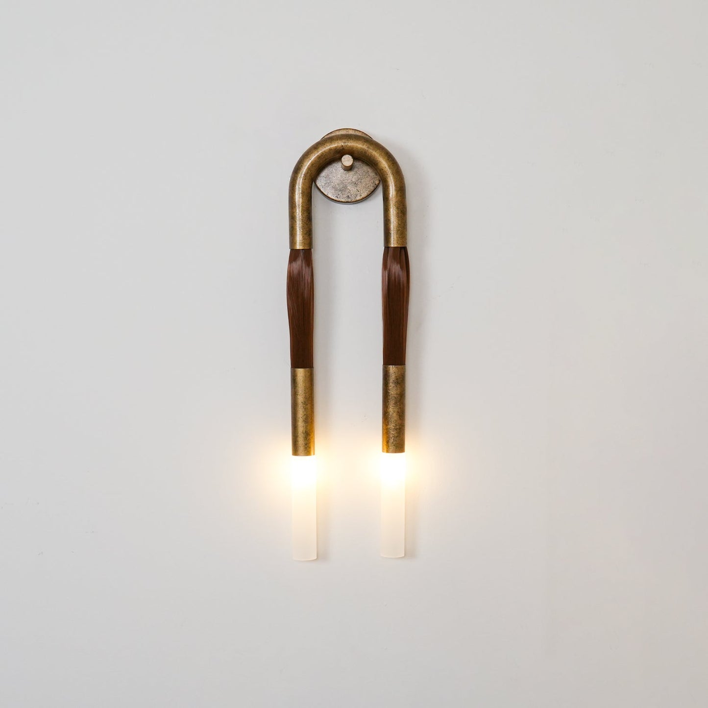 Moderne Wandleuchte aus Rosshaarglas – Messing/Nickel/Schwarz