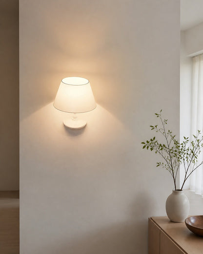 Melampo Wall Lamp