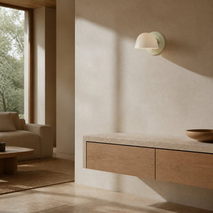Fiea Wandleuchte mit Rillenmuster – Art-Deco-inspiriertes Design mit sanfter Ambientebeleuchtung für Badezimmer oder Schlafzimmer